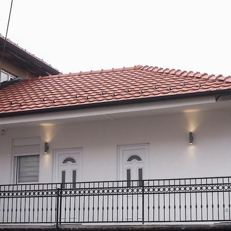 Apartman Tea Белград Екстериор снимка